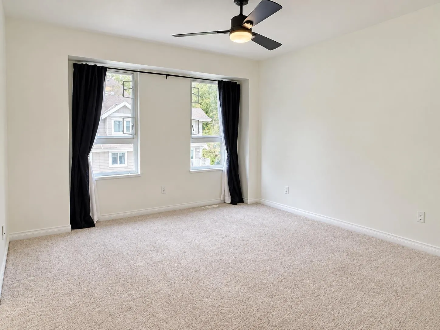 9 8968 208 STREET