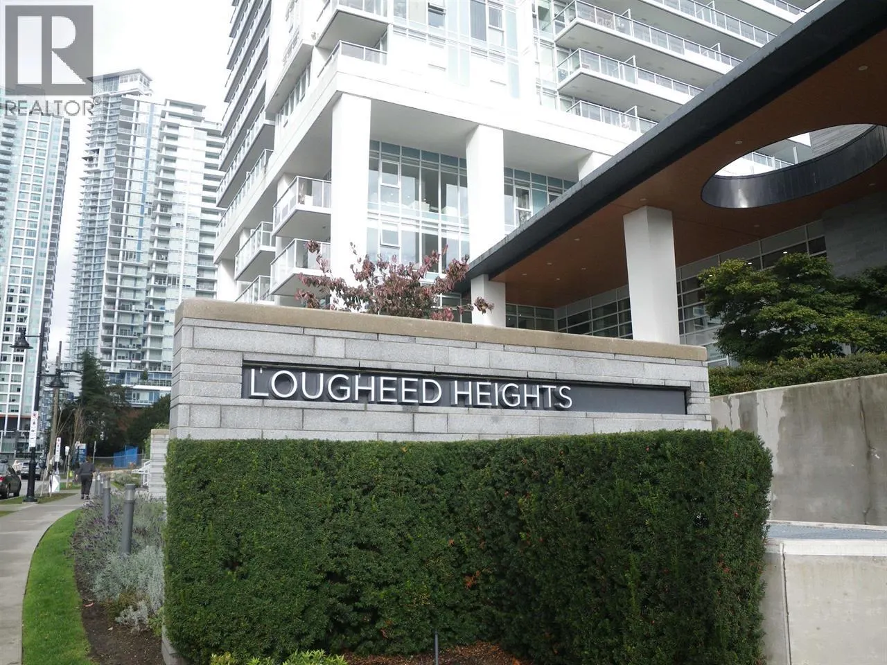 316 2435 KINGSWAY