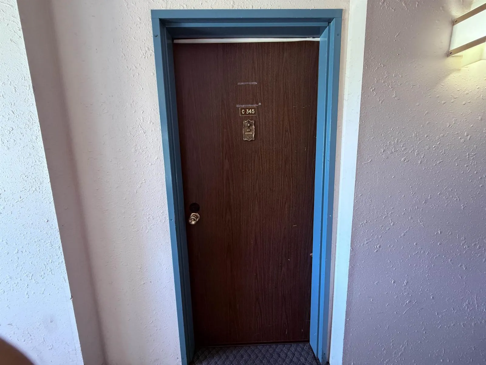 C345 1909 SALTON ROAD