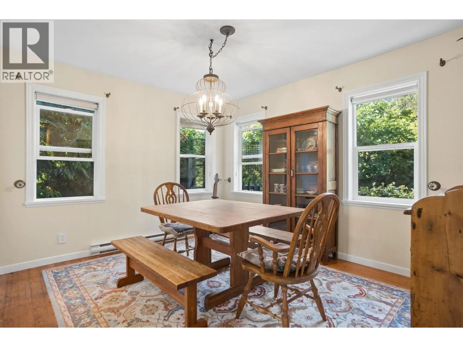 965 VILLAGE DRIVE