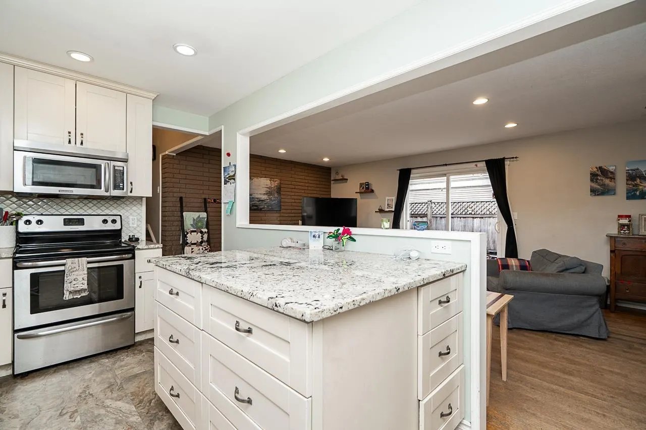 8614 COVENTRY PLACE|Chilliwack Proper South