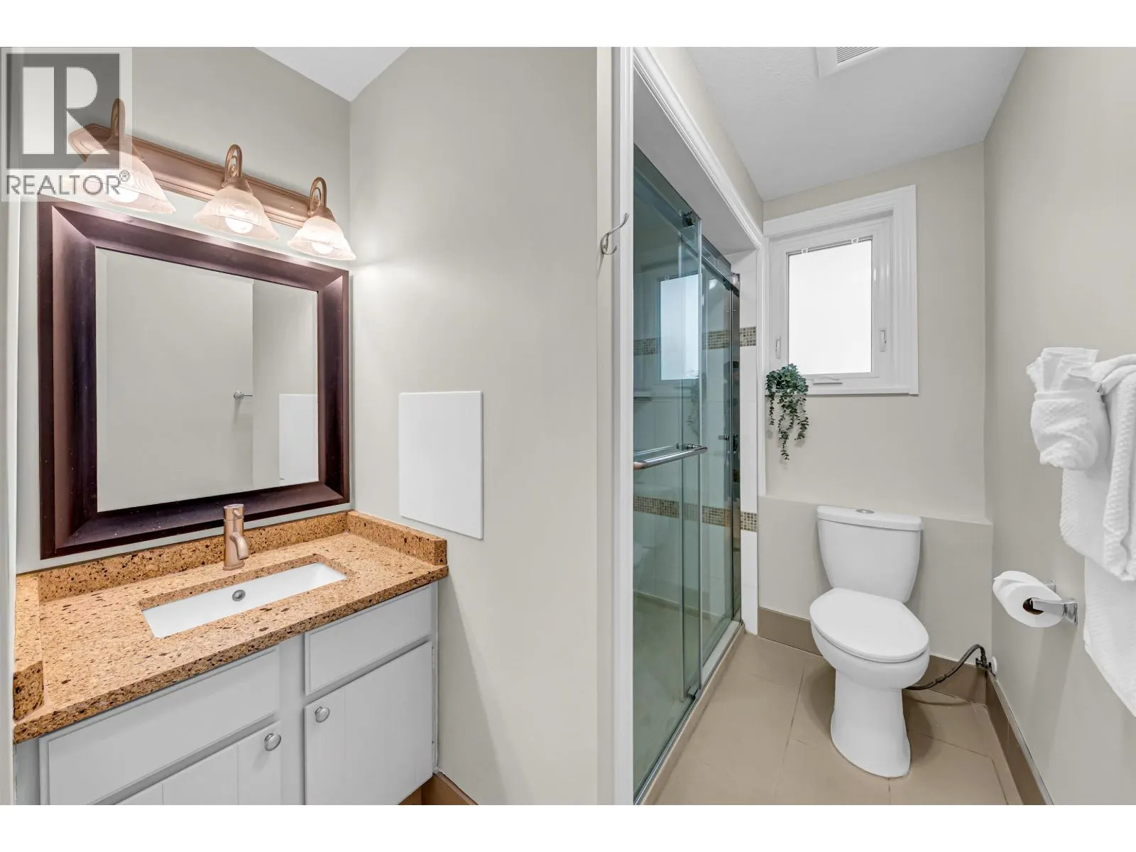 7347 QUEENSTON COURT