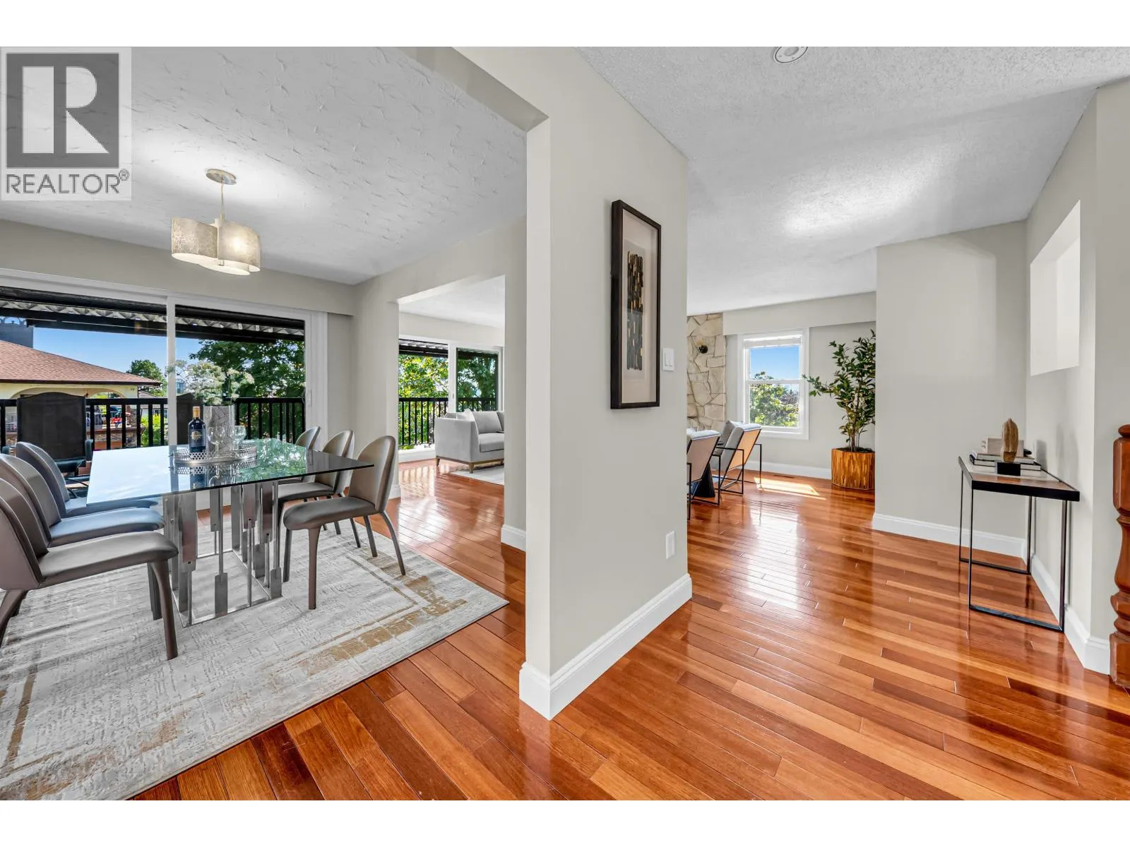 7347 QUEENSTON COURT