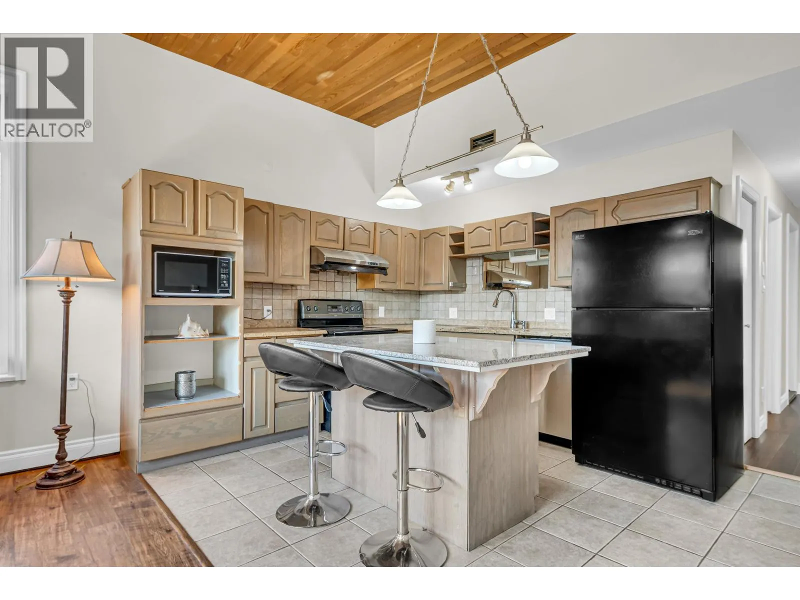 7347 QUEENSTON COURT