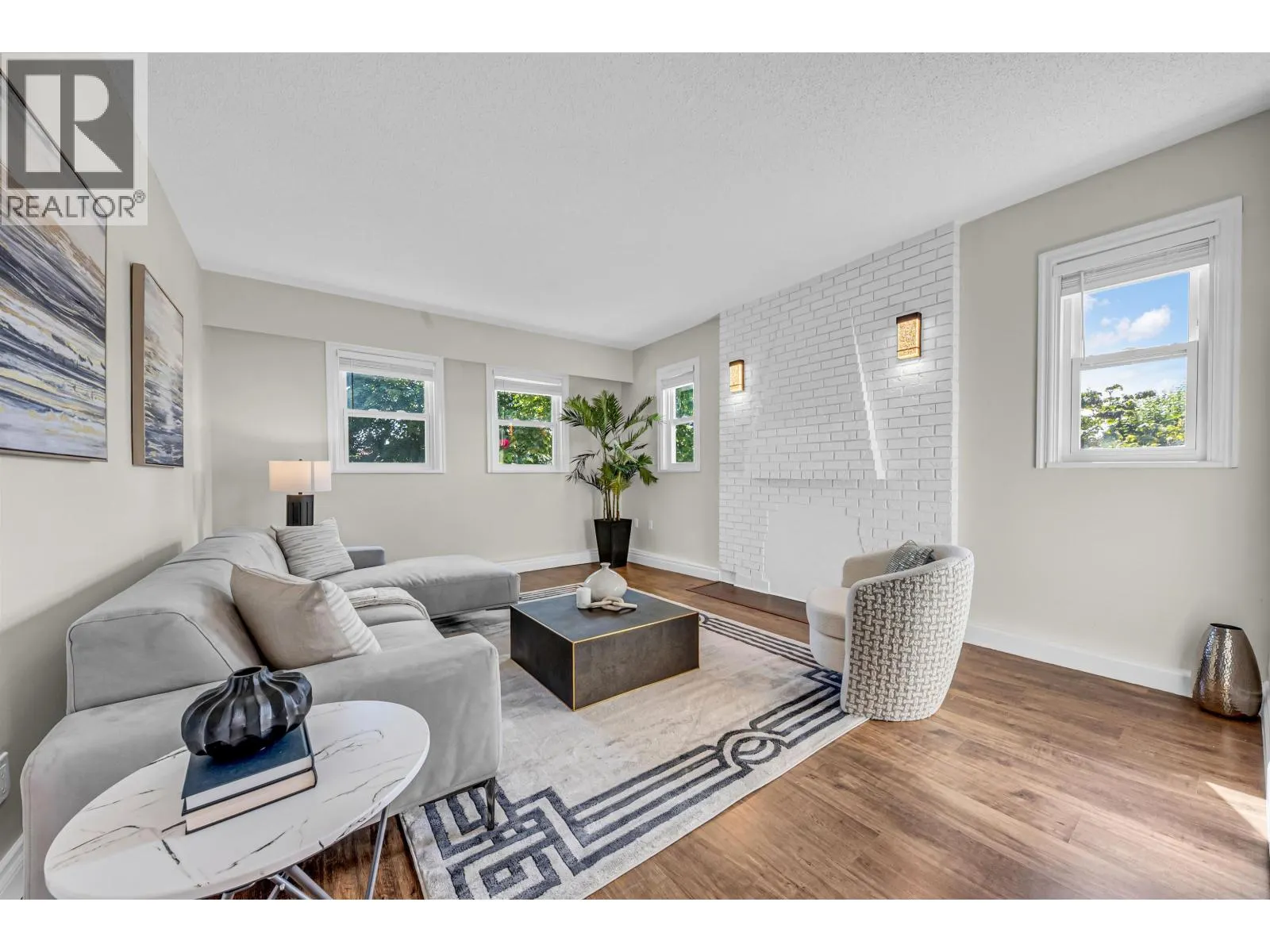 7347 QUEENSTON COURT