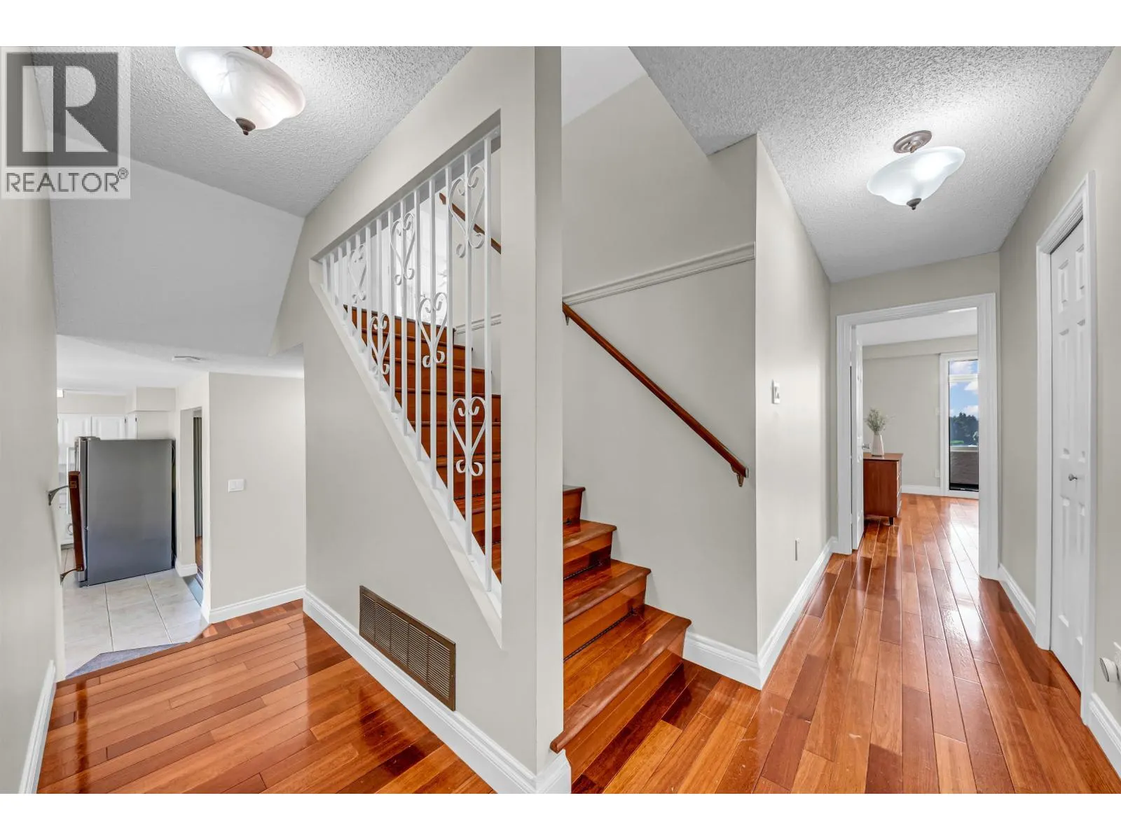7347 QUEENSTON COURT