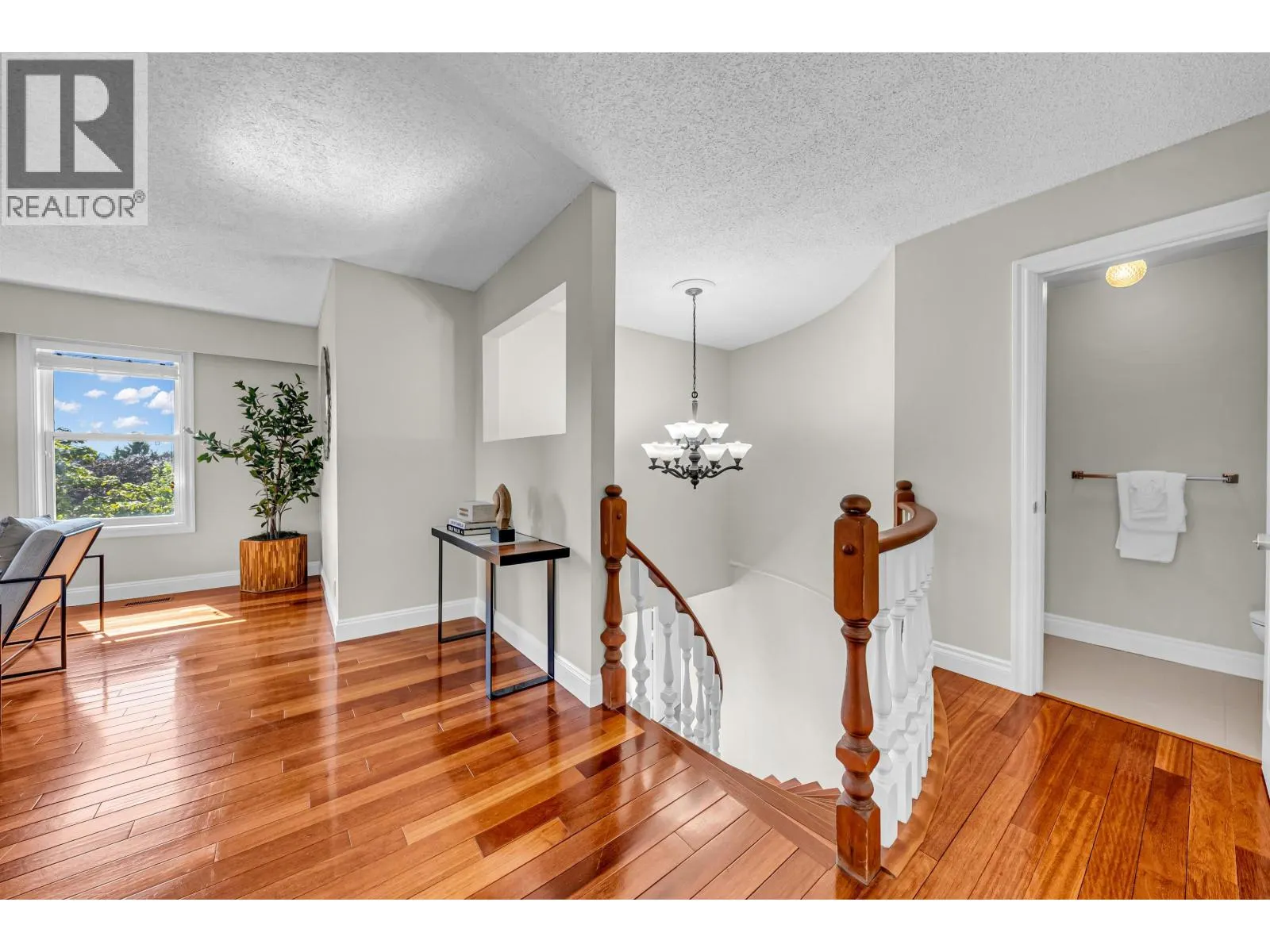 7347 QUEENSTON COURT