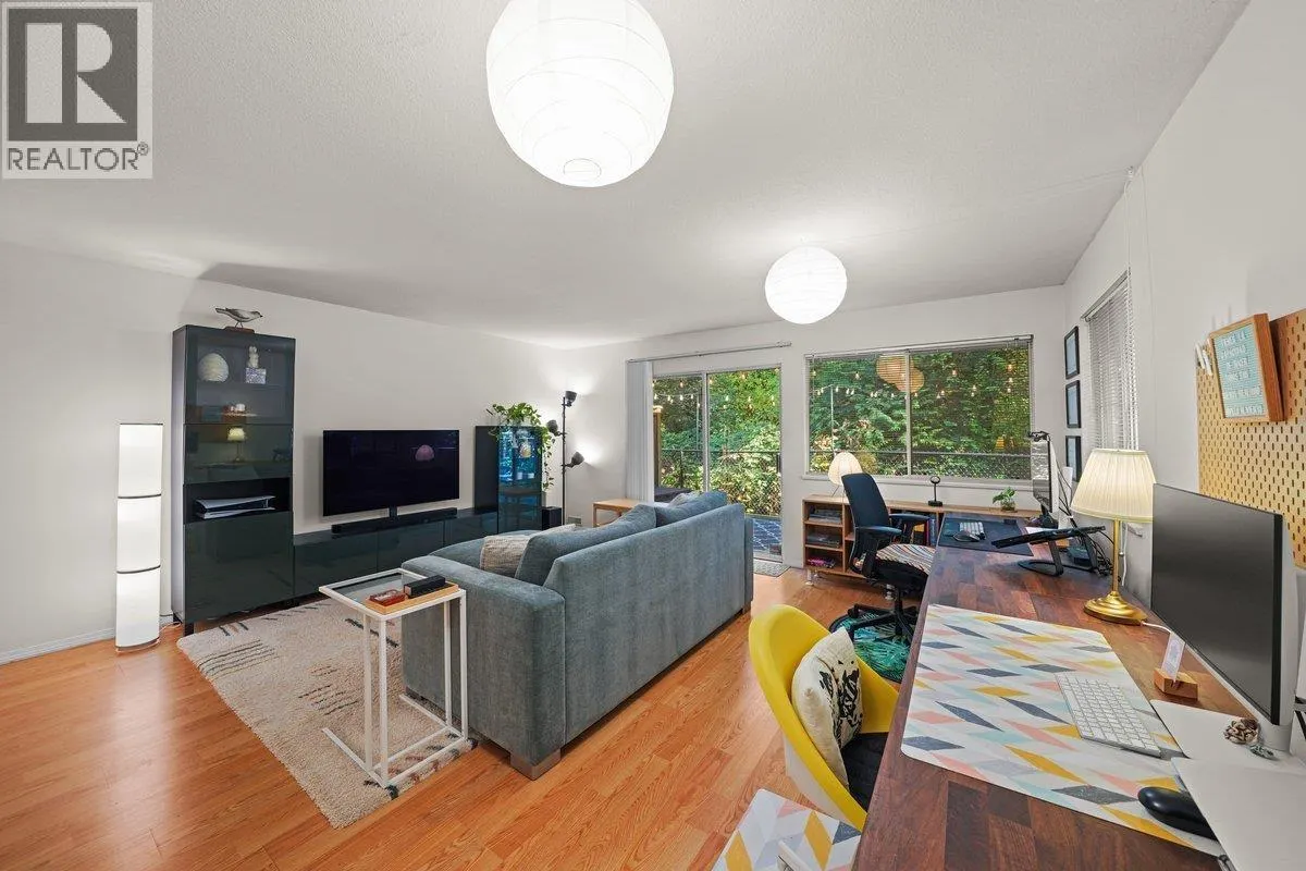 146 1386 LINCOLN DRIVE