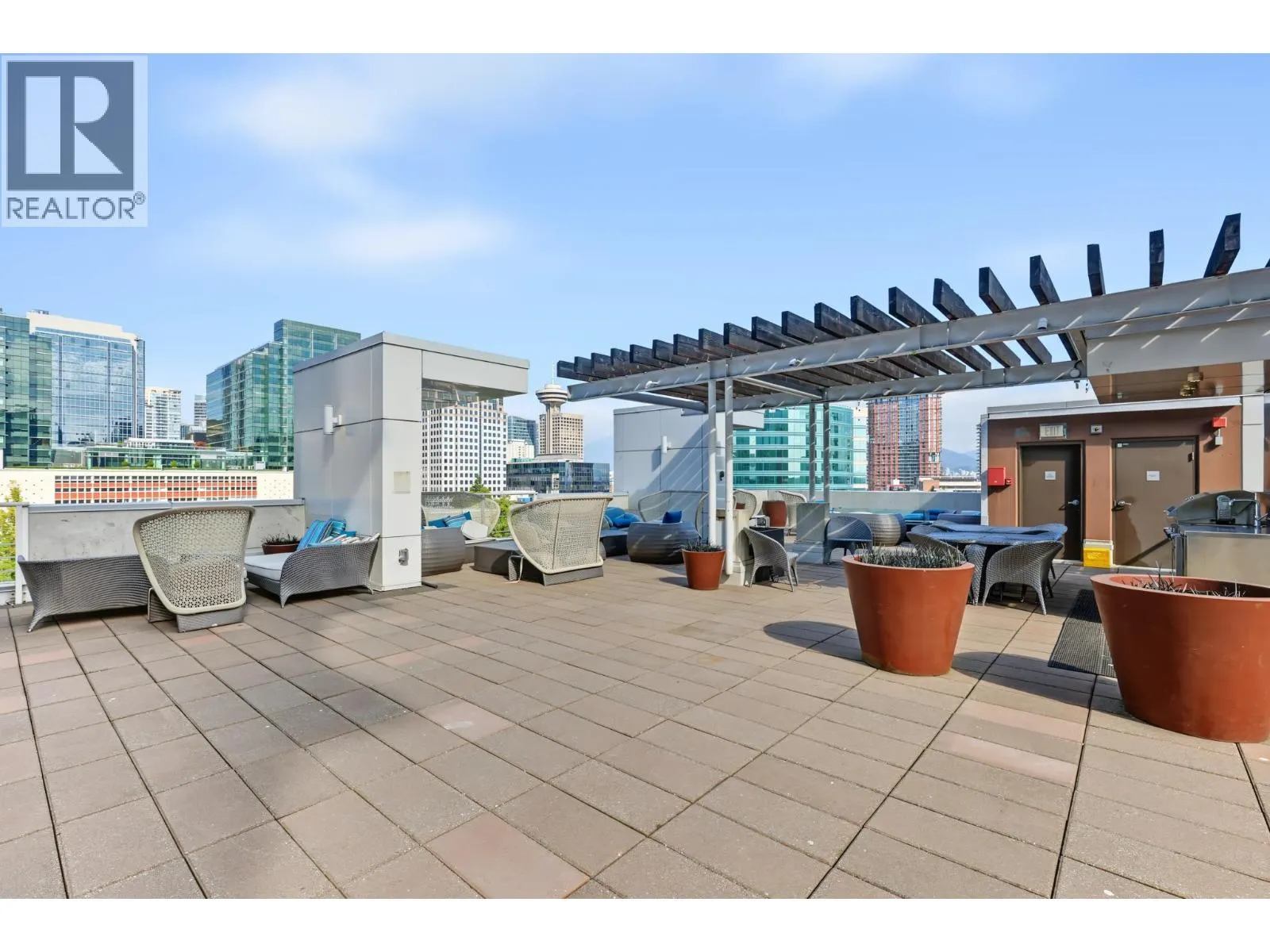 315 161 W GEORGIA STREET