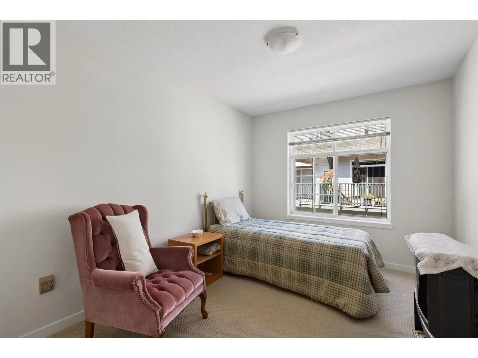 126 2200 PANORAMA DRIVE