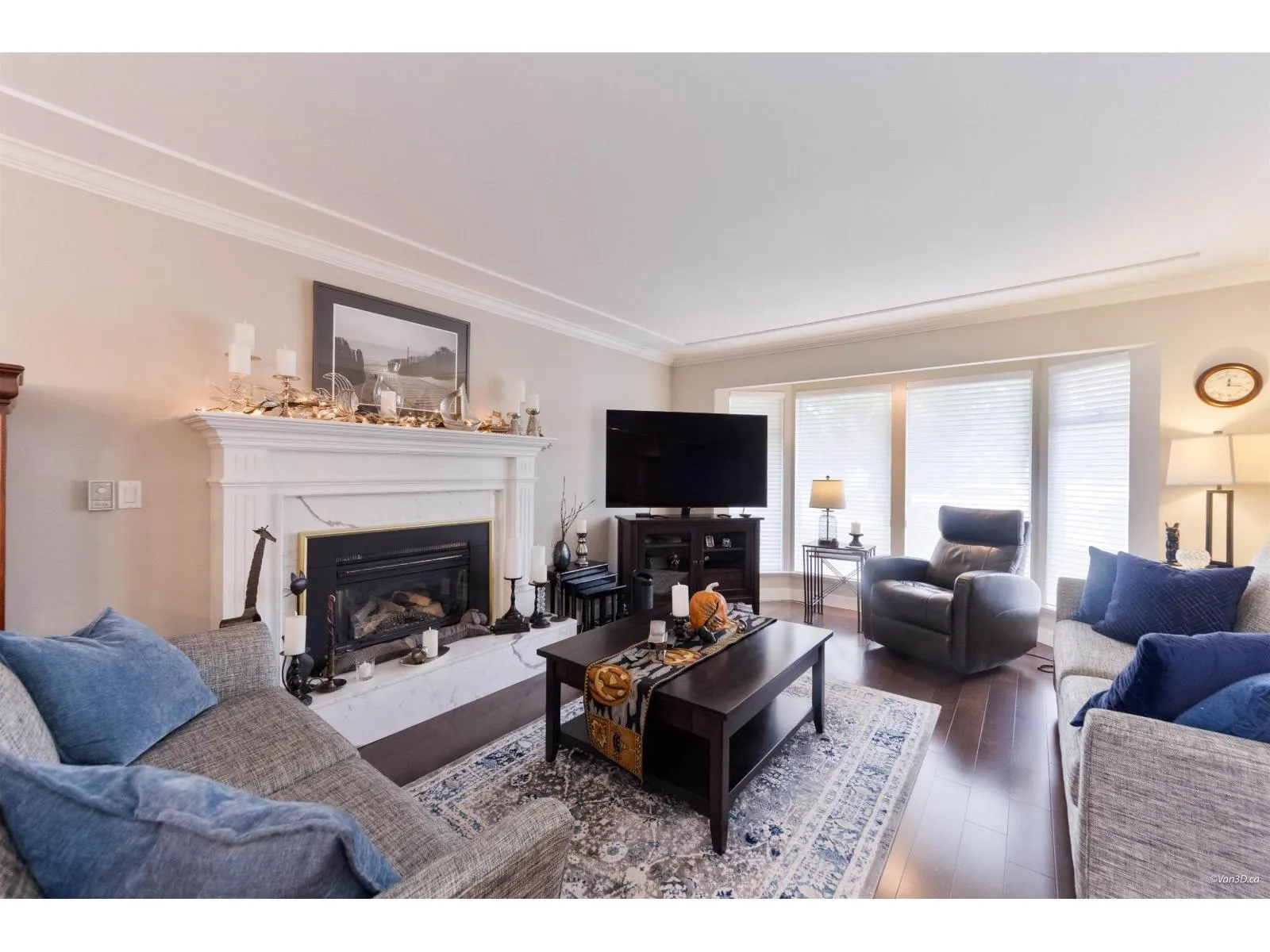 15089 19A AVENUE