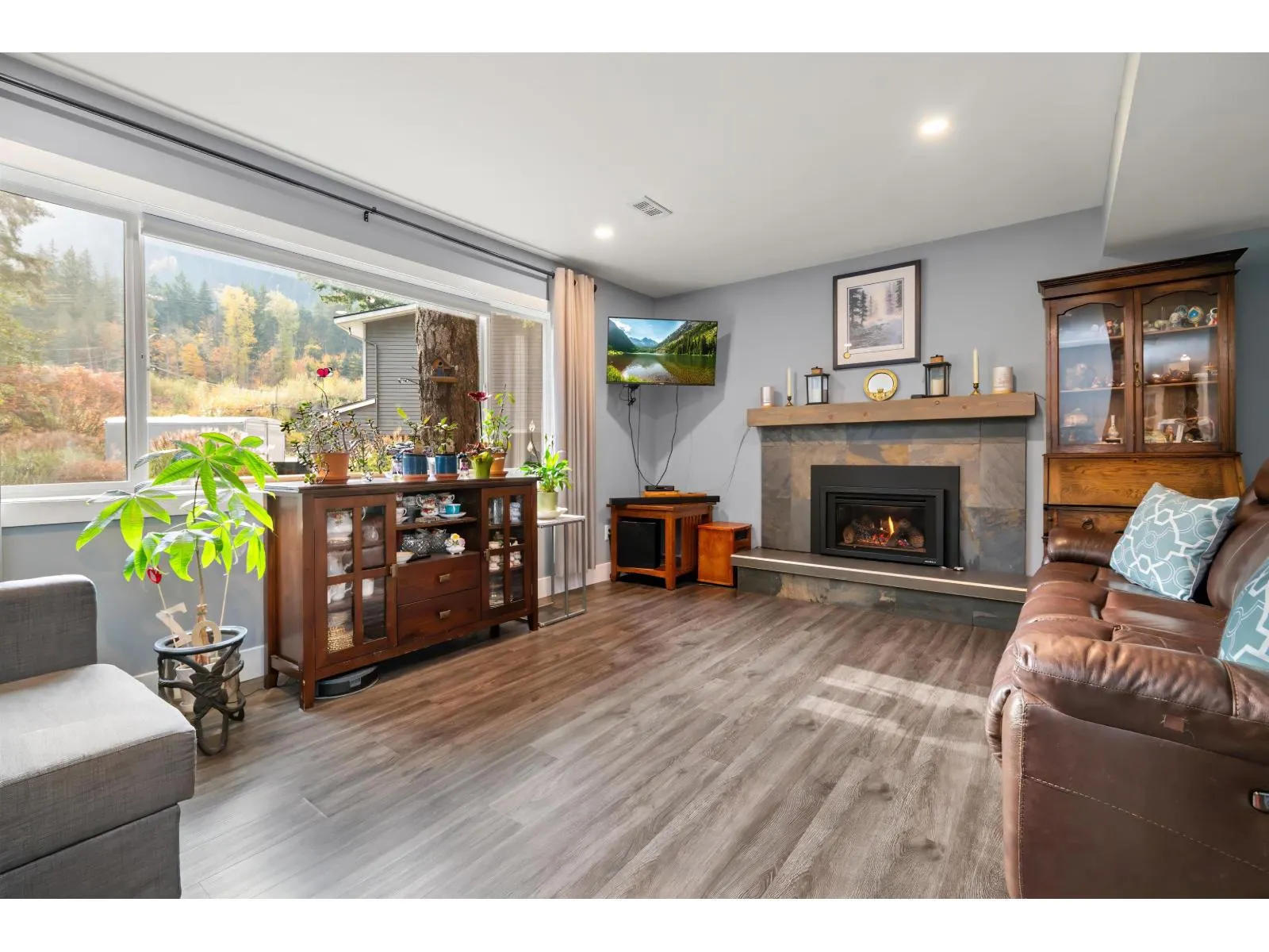 20 ROBERTSON CRESCENT|Hope