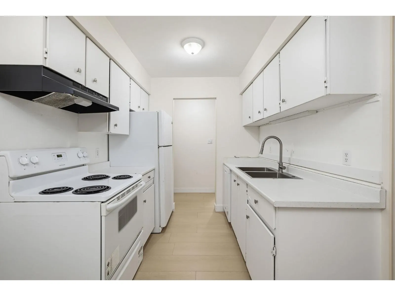 101 15238 100 AVENUE