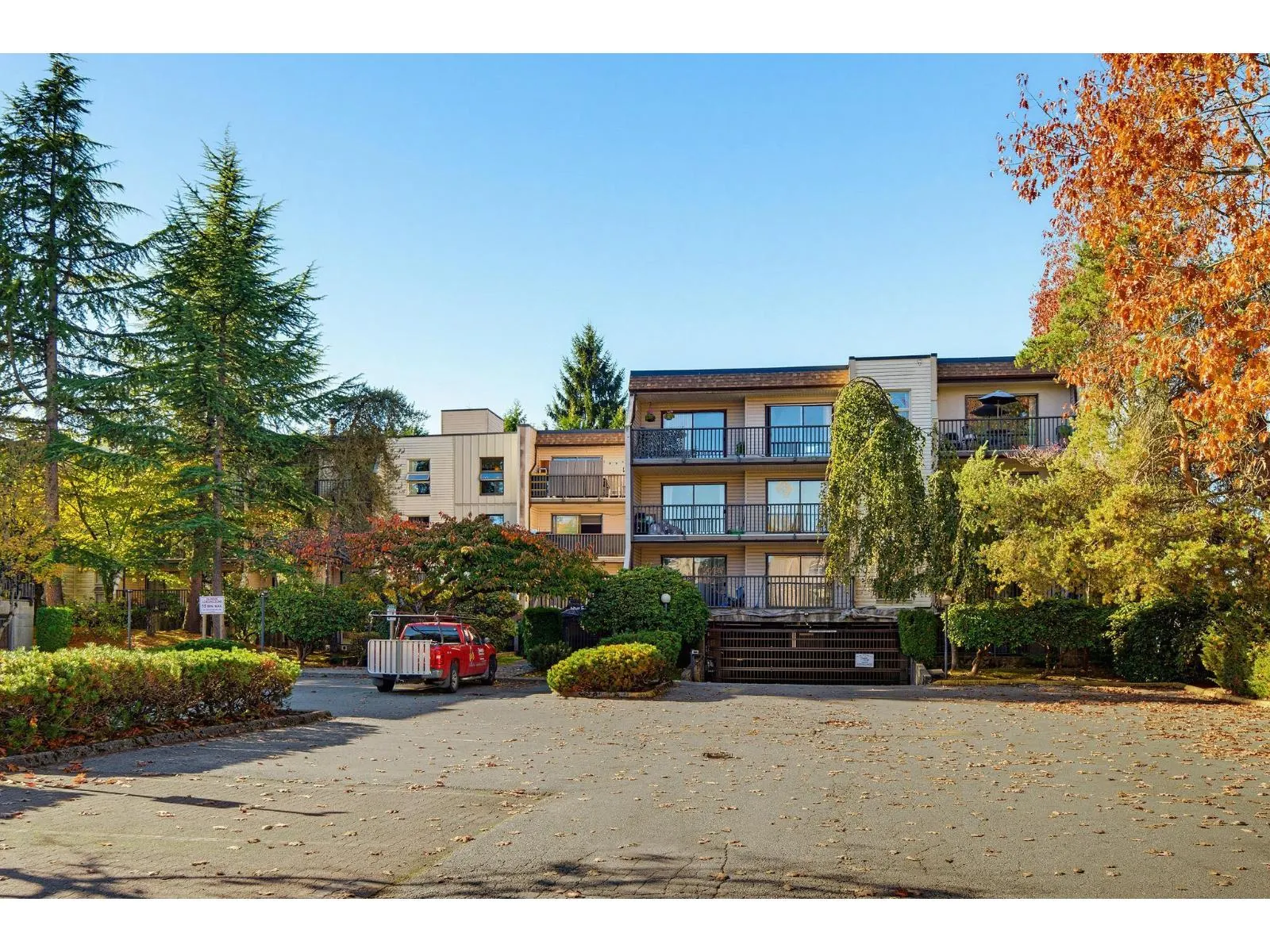 101 15238 100 AVENUE