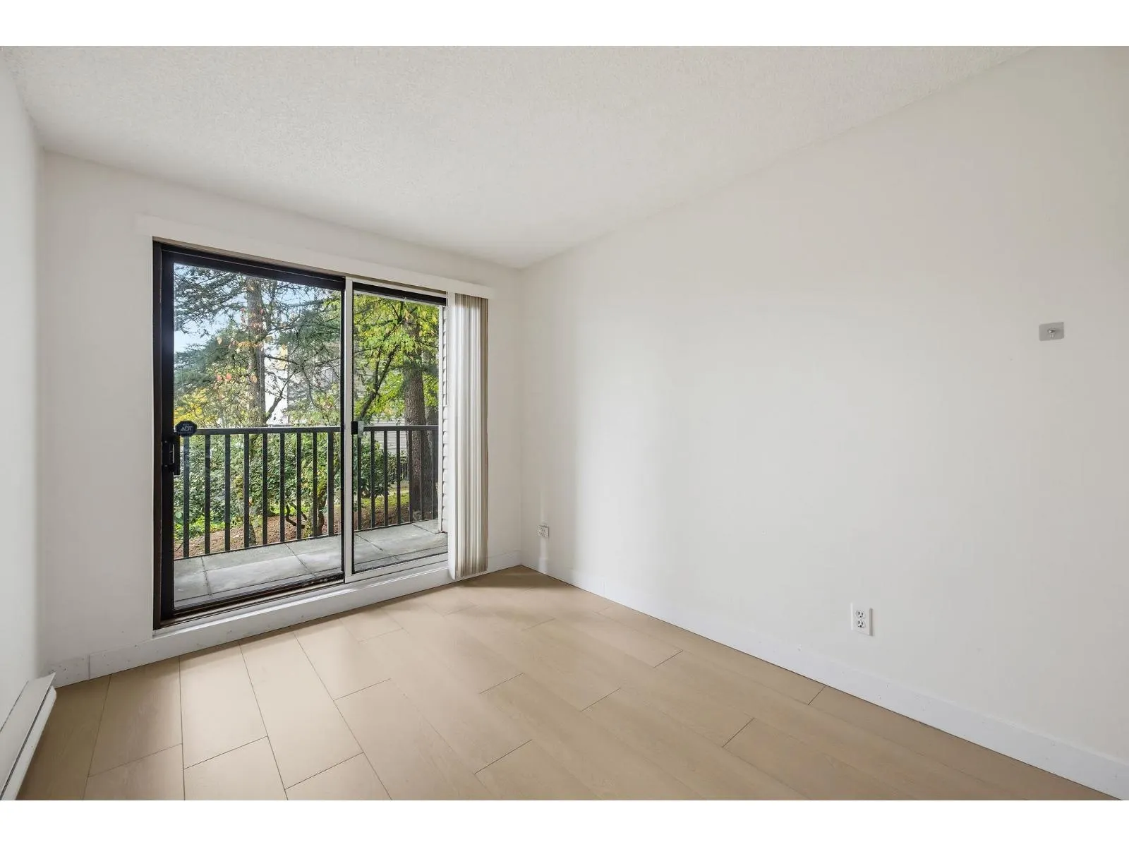 101 15238 100 AVENUE