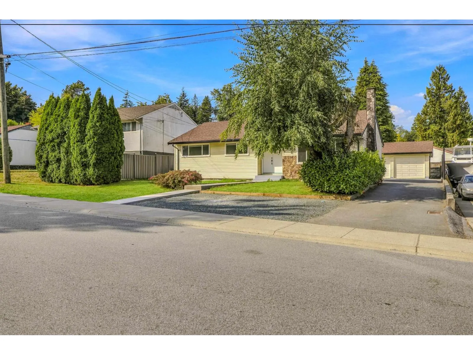 11055 ORIOLE DRIVE
