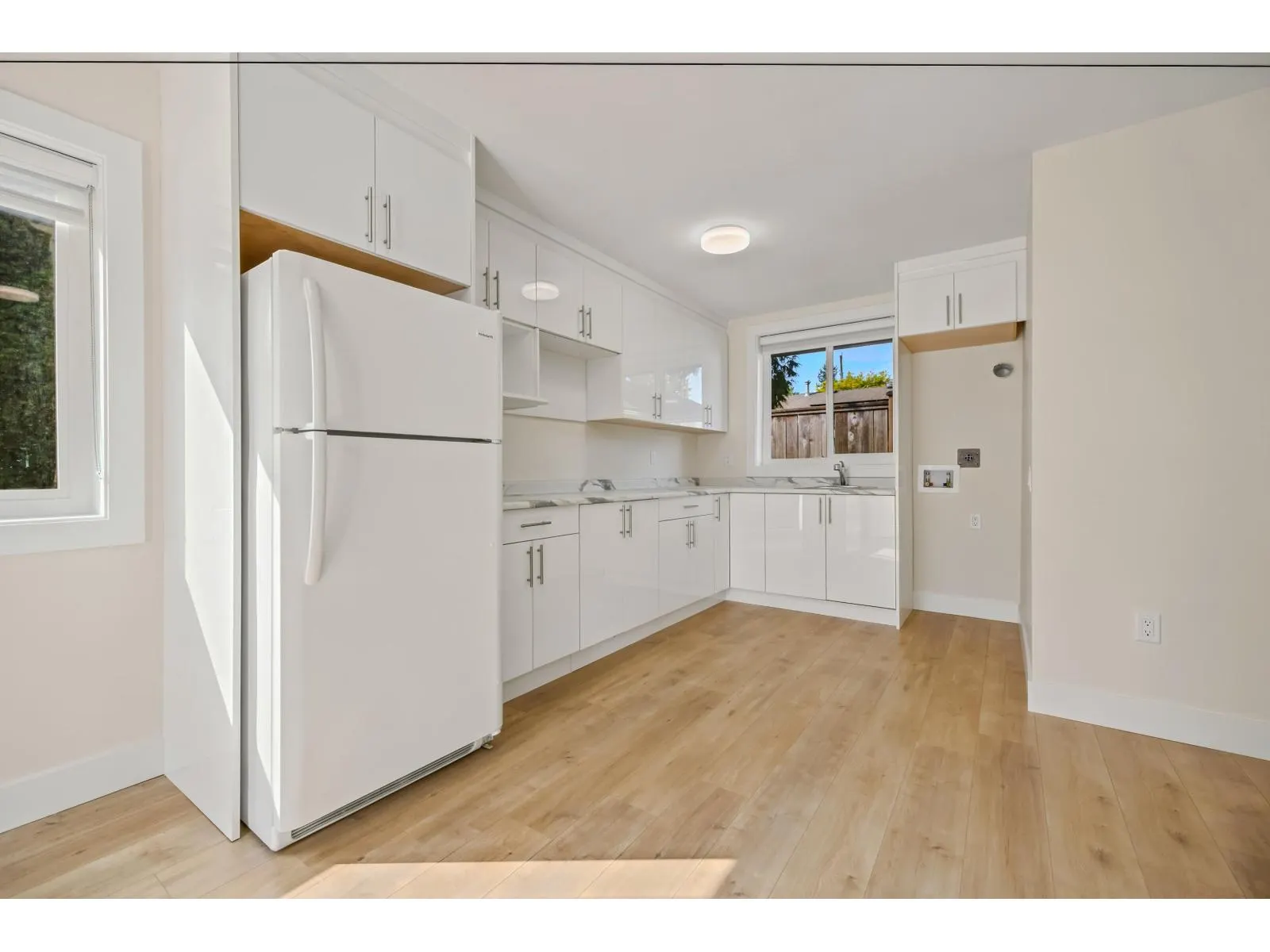 11055 ORIOLE DRIVE