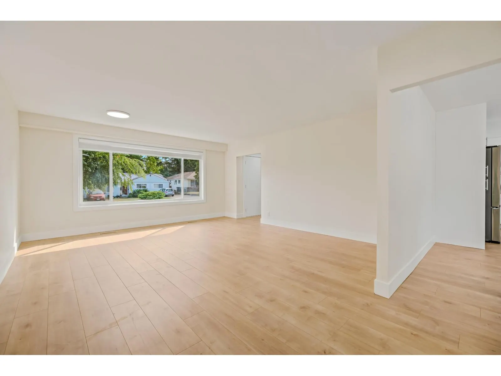 11055 ORIOLE DRIVE