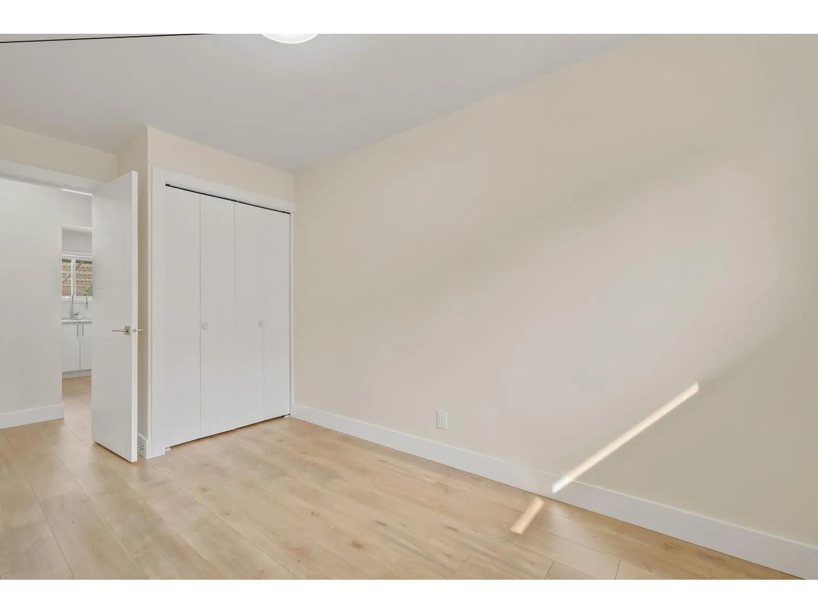 11055 ORIOLE DRIVE