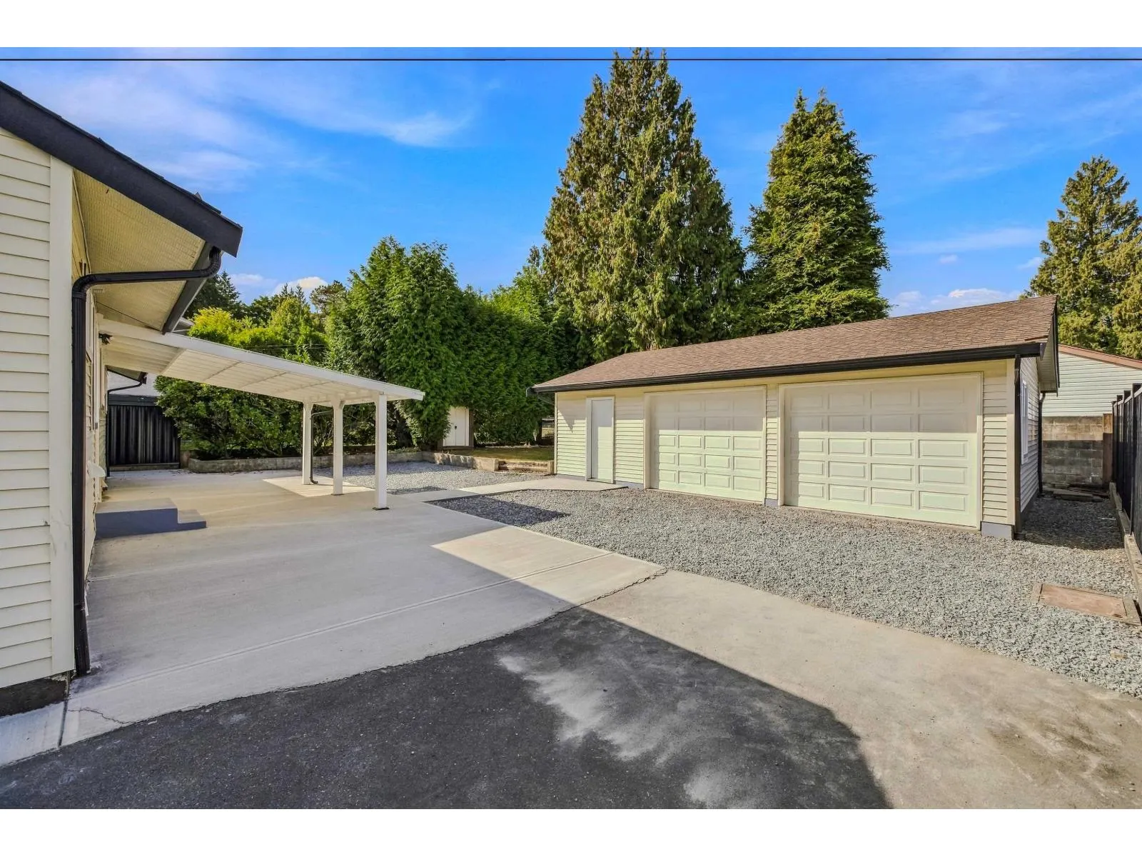 11055 ORIOLE DRIVE