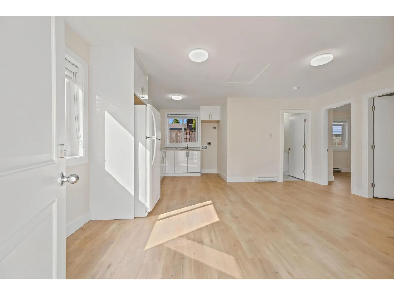 11055 ORIOLE DRIVE