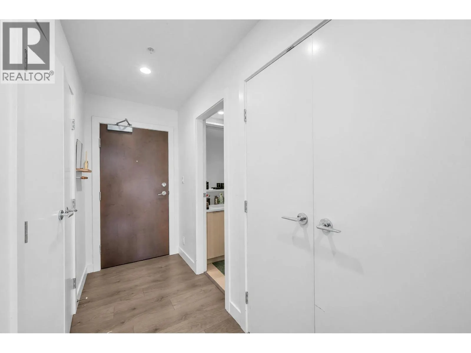 707 4465 JUNEAU STREET