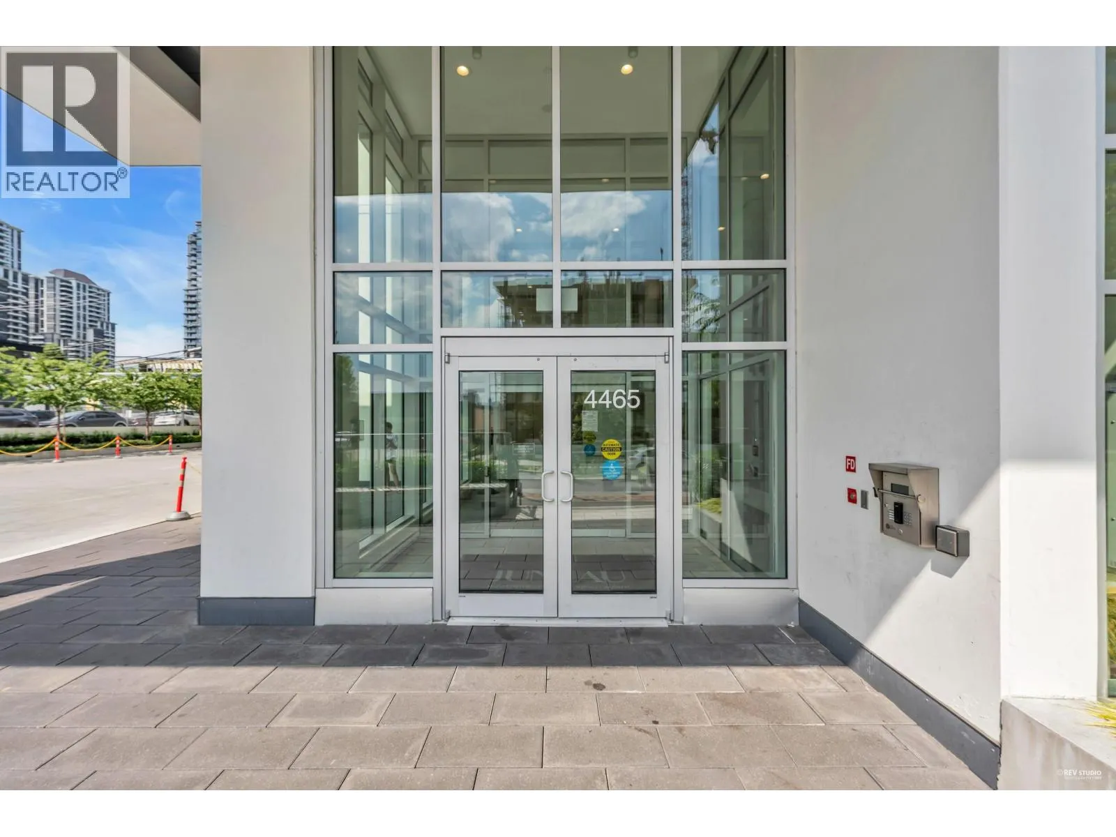 707 4465 JUNEAU STREET