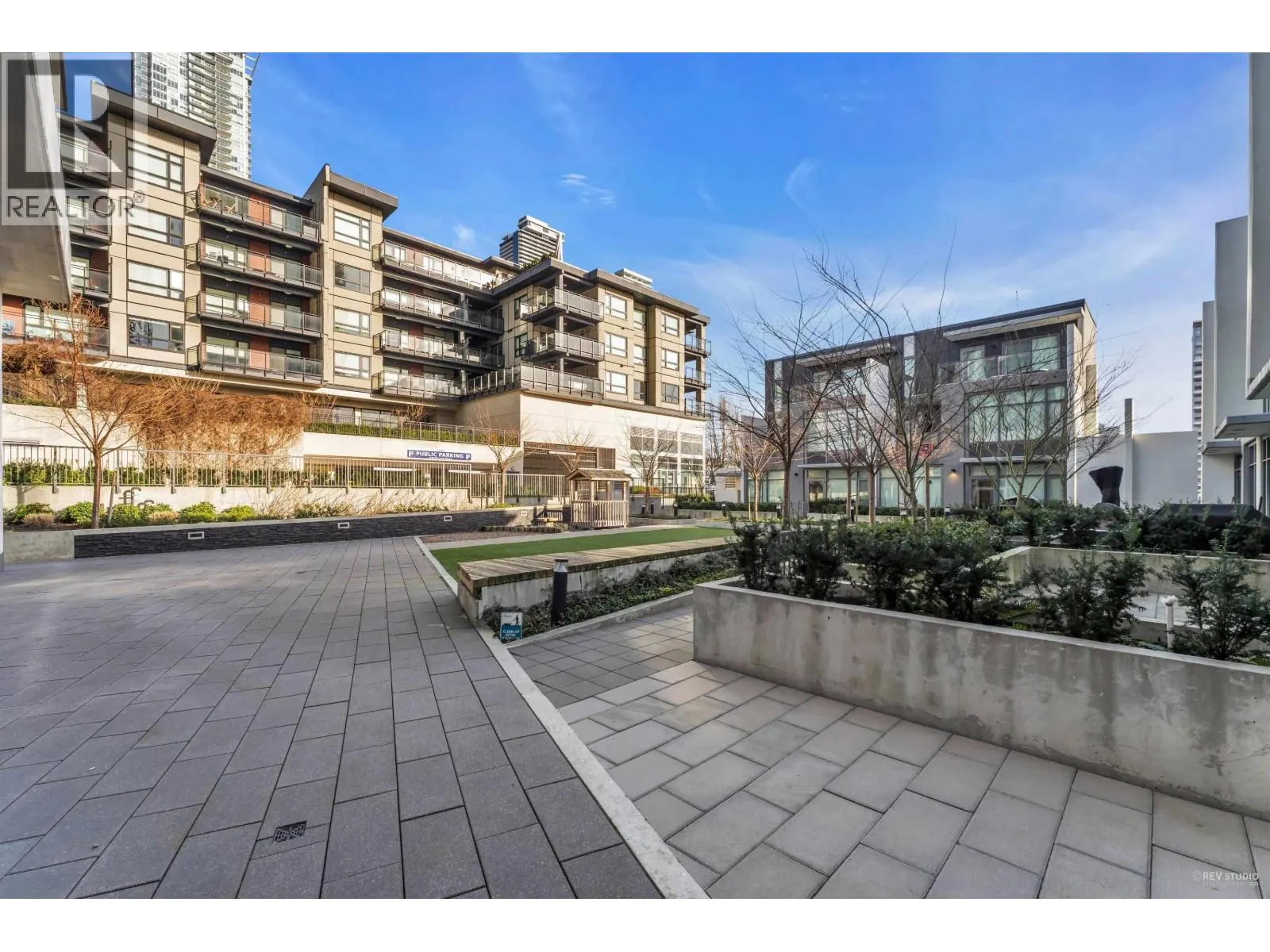 707 4465 JUNEAU STREET