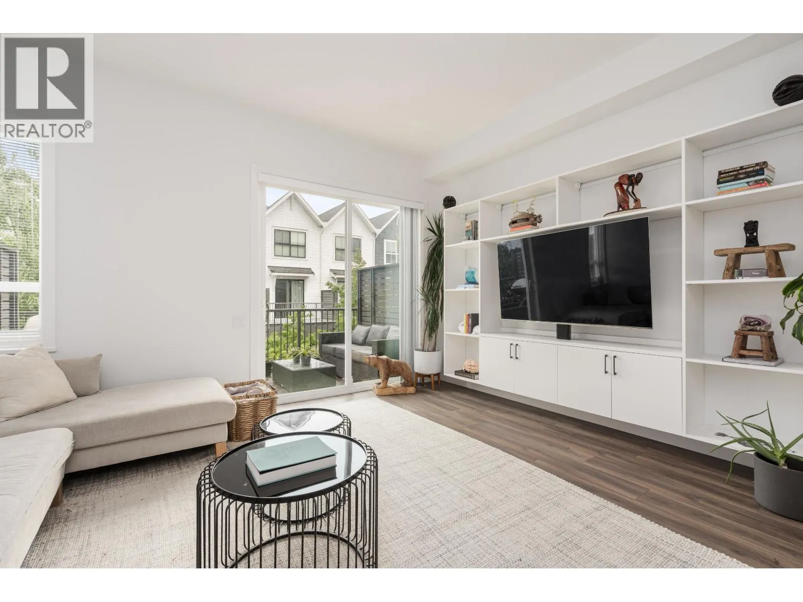 40 4716 ORCA WAY