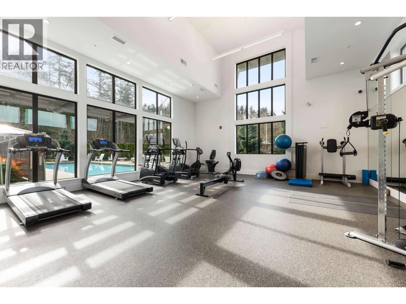 40 4716 ORCA WAY