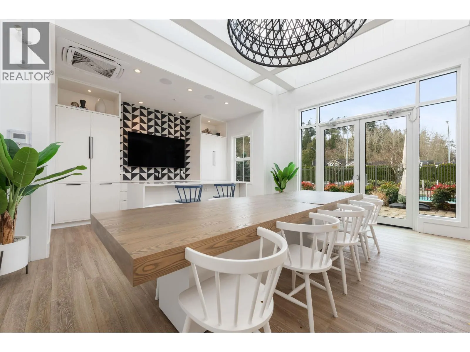 40 4716 ORCA WAY