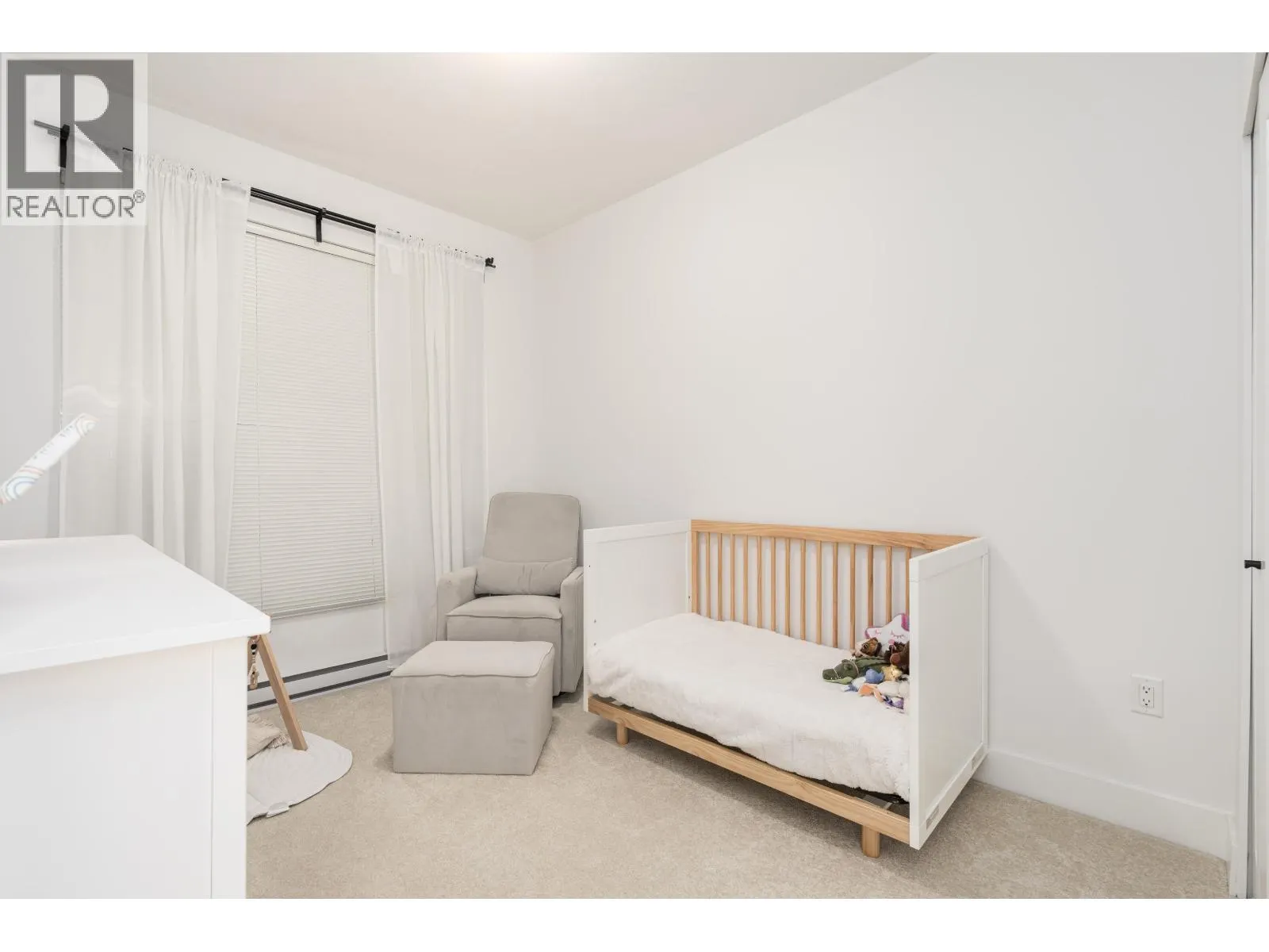 40 4716 ORCA WAY