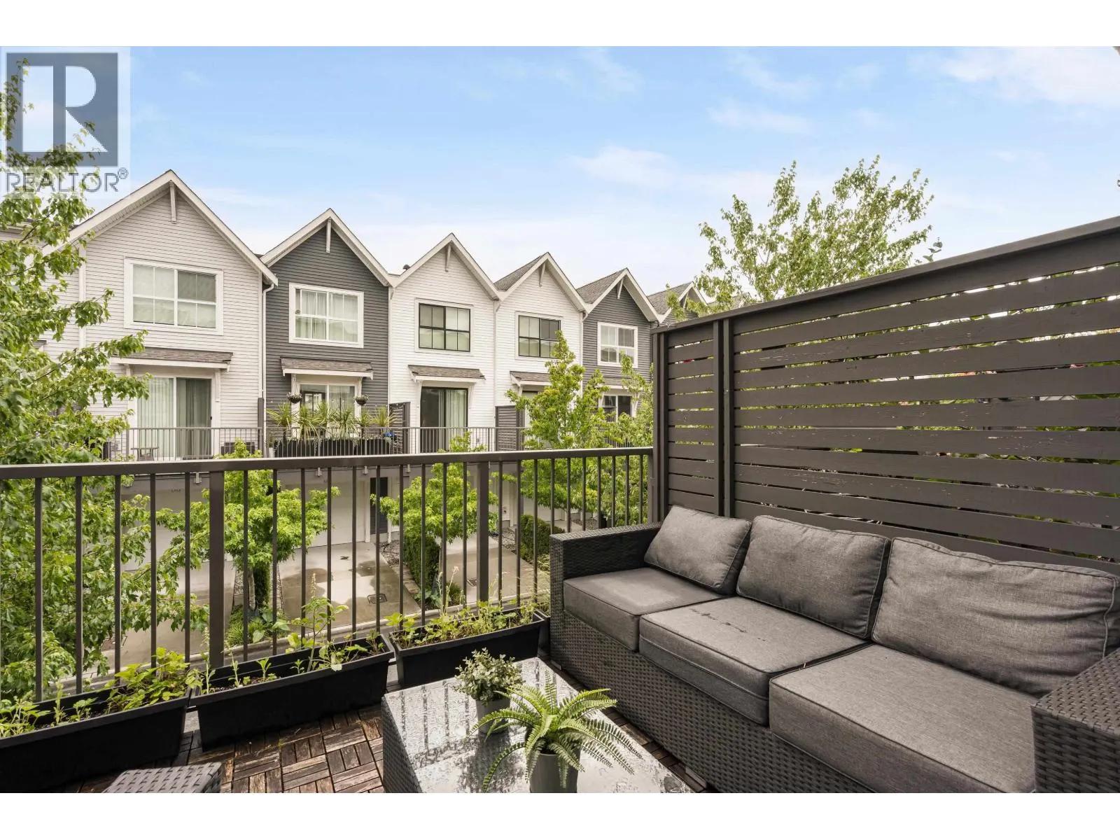 40 4716 ORCA WAY