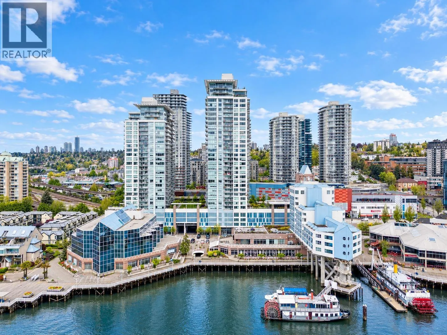 1909 908 QUAYSIDE DRIVE