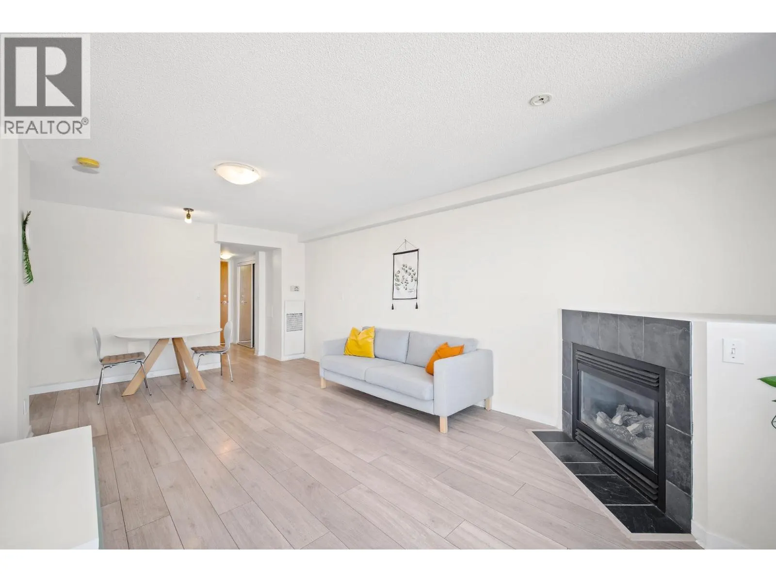 110X 63 KEEFER PLACE