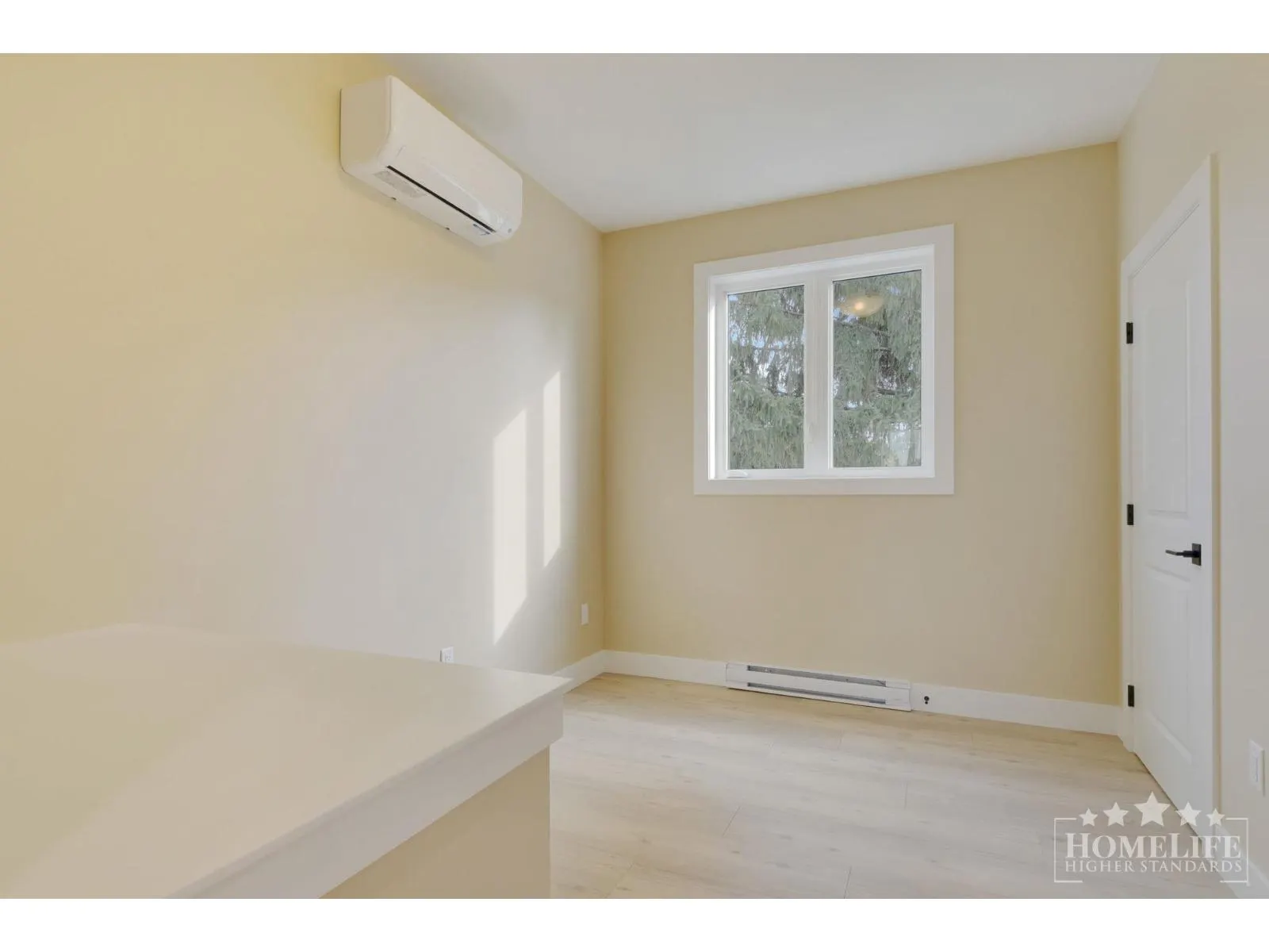 Upper House 10340 BEVERLEY DRIVE|Fairfield Island