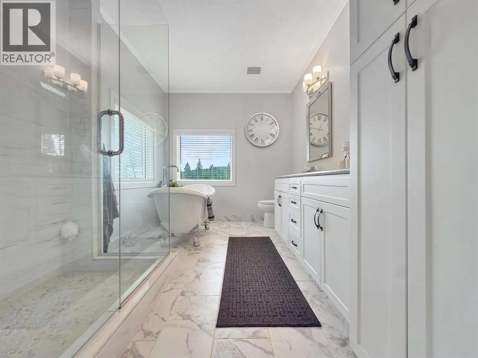 2645 MISTY CRESCENT