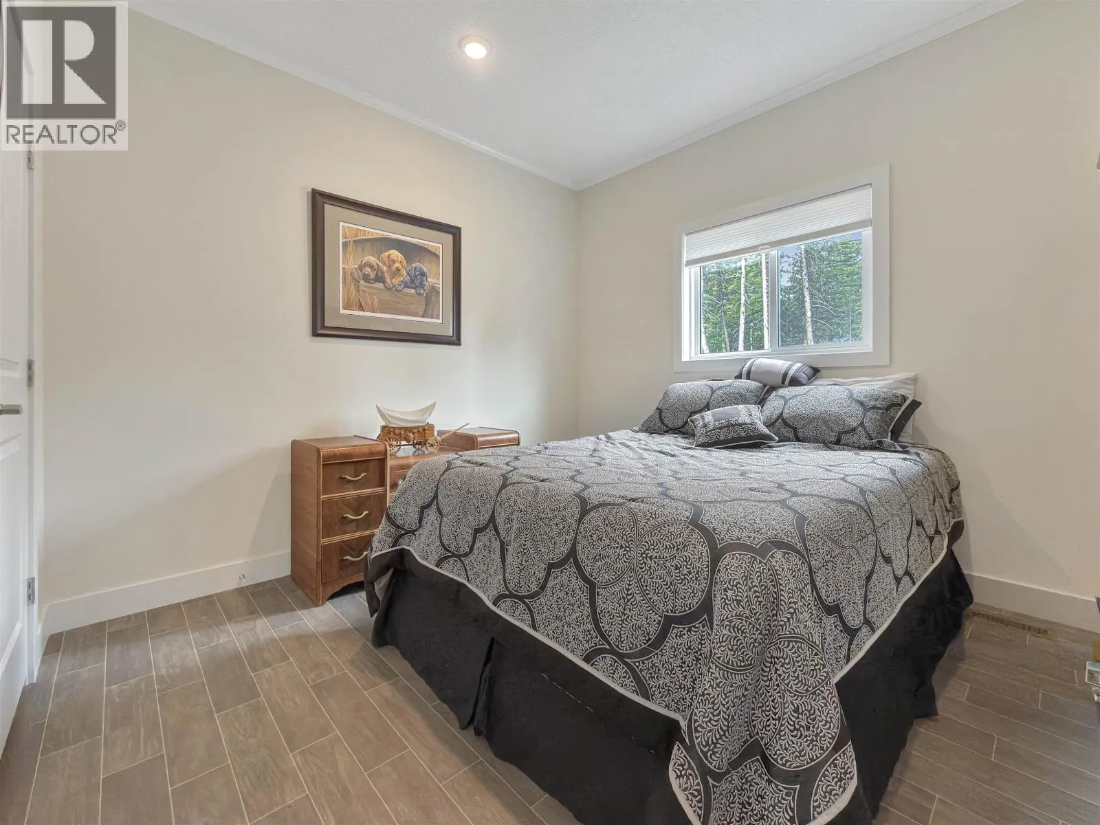 2645 MISTY CRESCENT