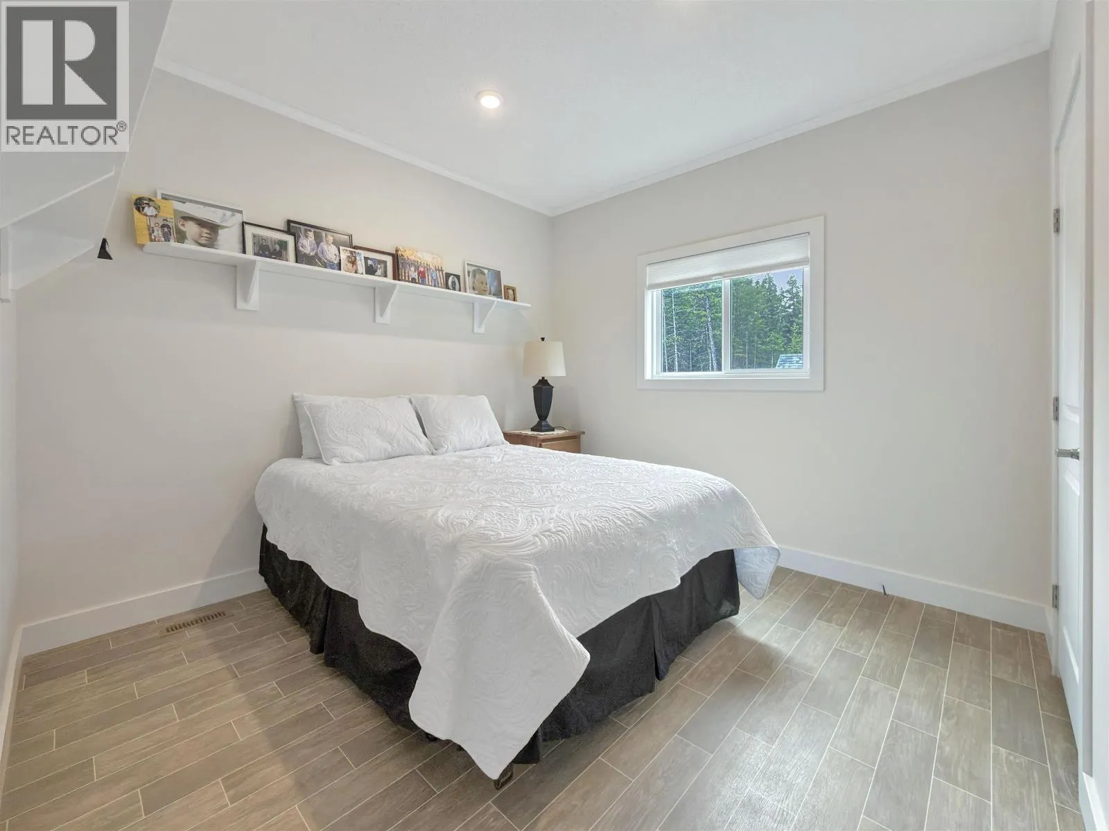 2645 MISTY CRESCENT