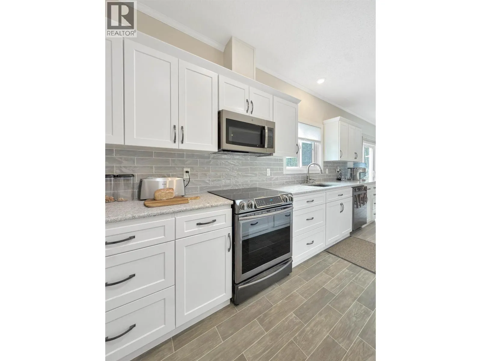 2645 MISTY CRESCENT