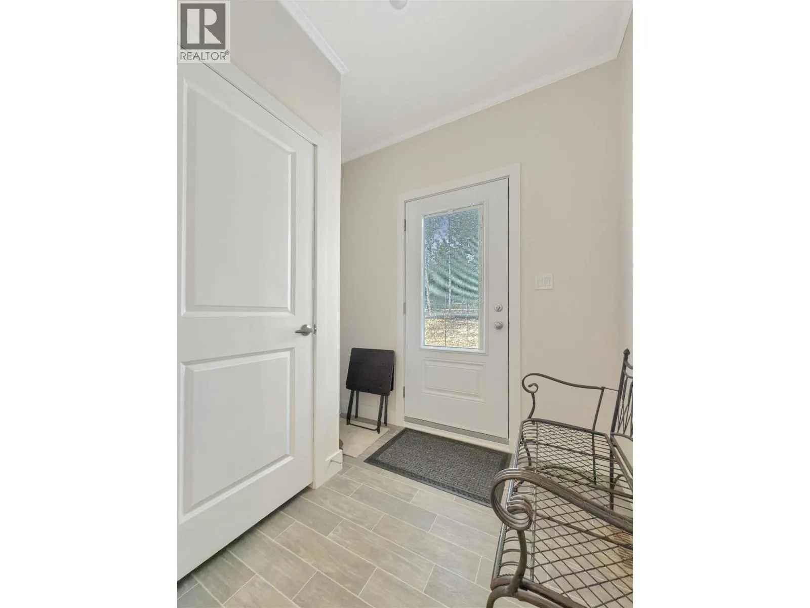 2645 MISTY CRESCENT