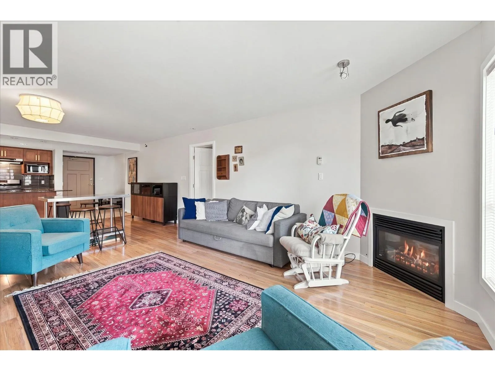 207 1212 MAIN STREET