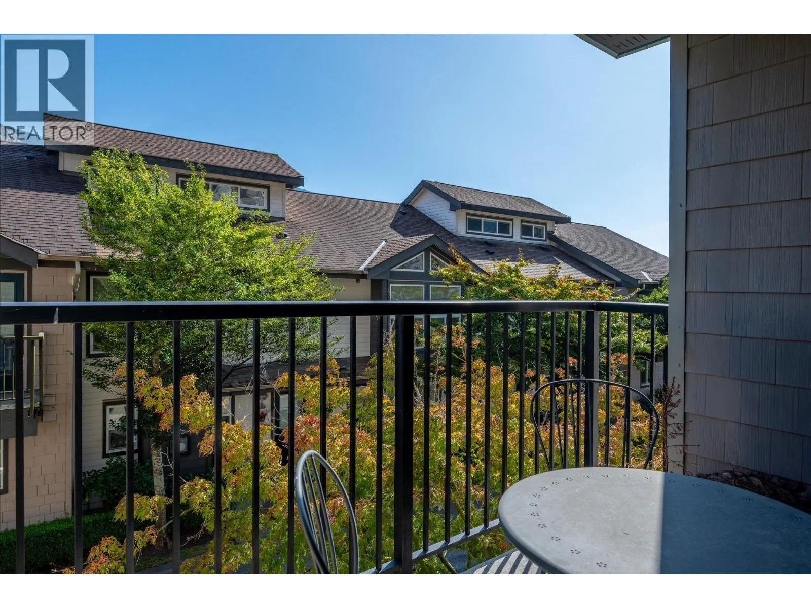 207 1212 MAIN STREET