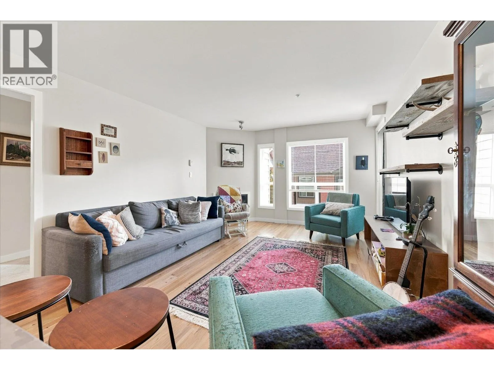 207 1212 MAIN STREET