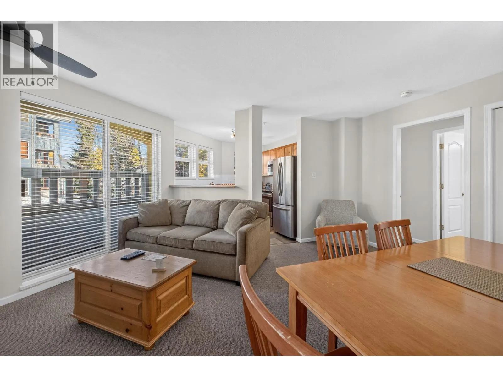 205 4314 MAIN STREET