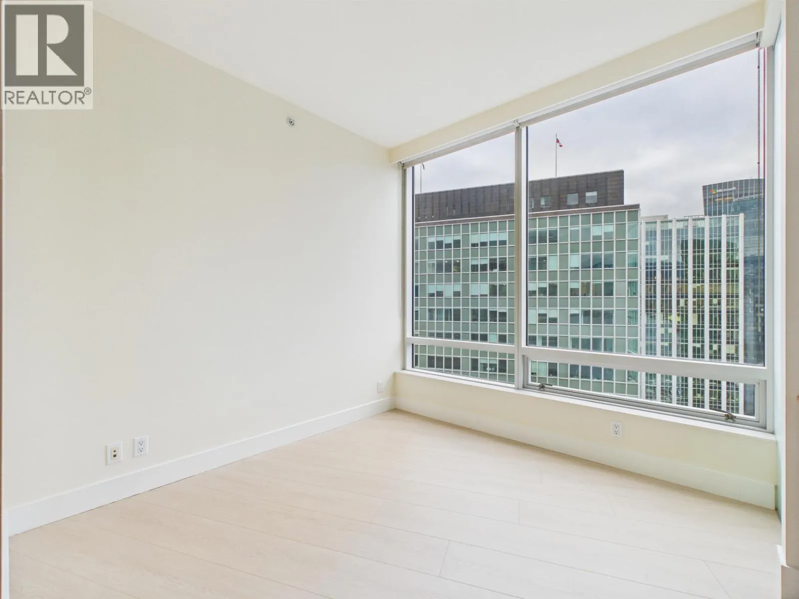 2403 1077 W CORDOVA STREET