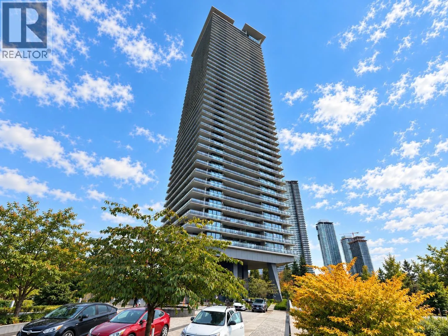 3409 4720 N LOUGHEED HIGHWAY