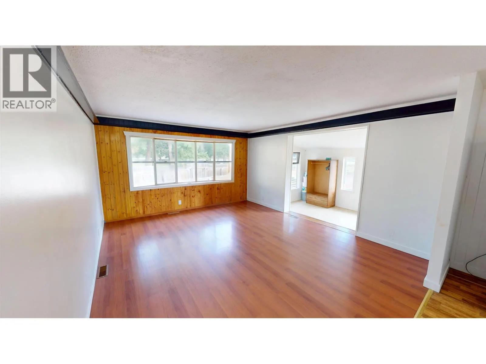 2244 WEST FRASER ROAD