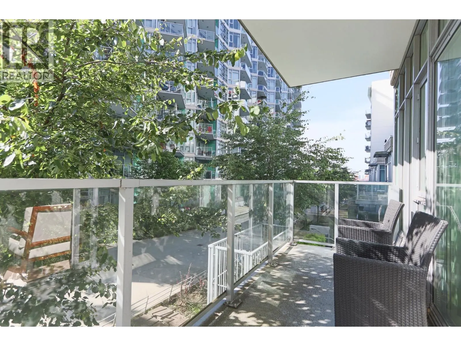 211 185 VICTORY SHIP WAY