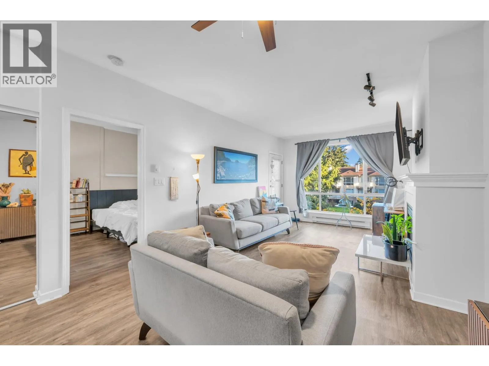413 6742 STATION HILL COURT